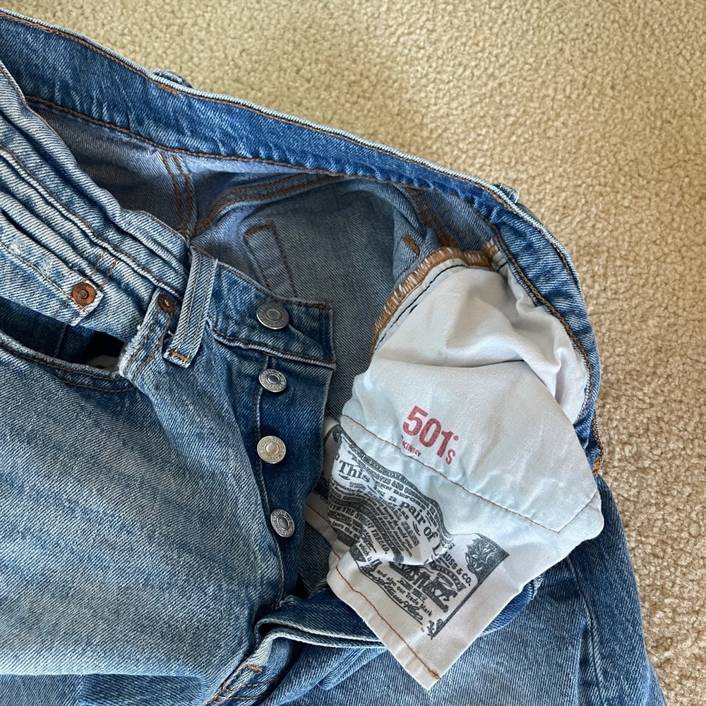 Levi's 501 Blue Jeans